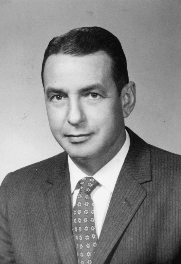 Black and White photo of Al Dewey